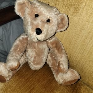 The classic teddy bear A+